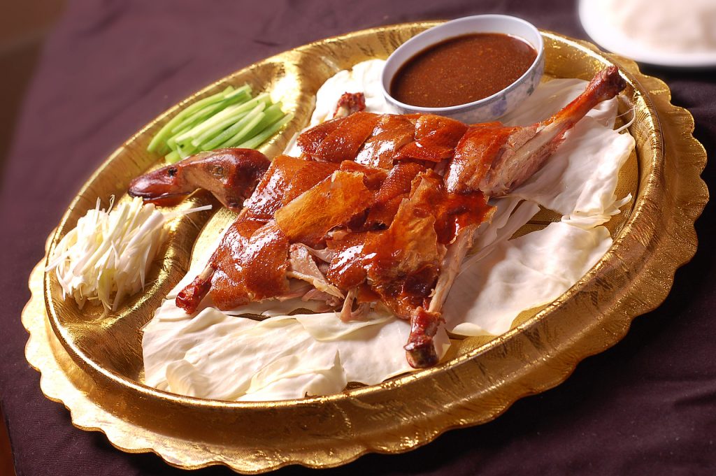 鸭肉有哪些食疗功效？分享两款家常鸭肉做法