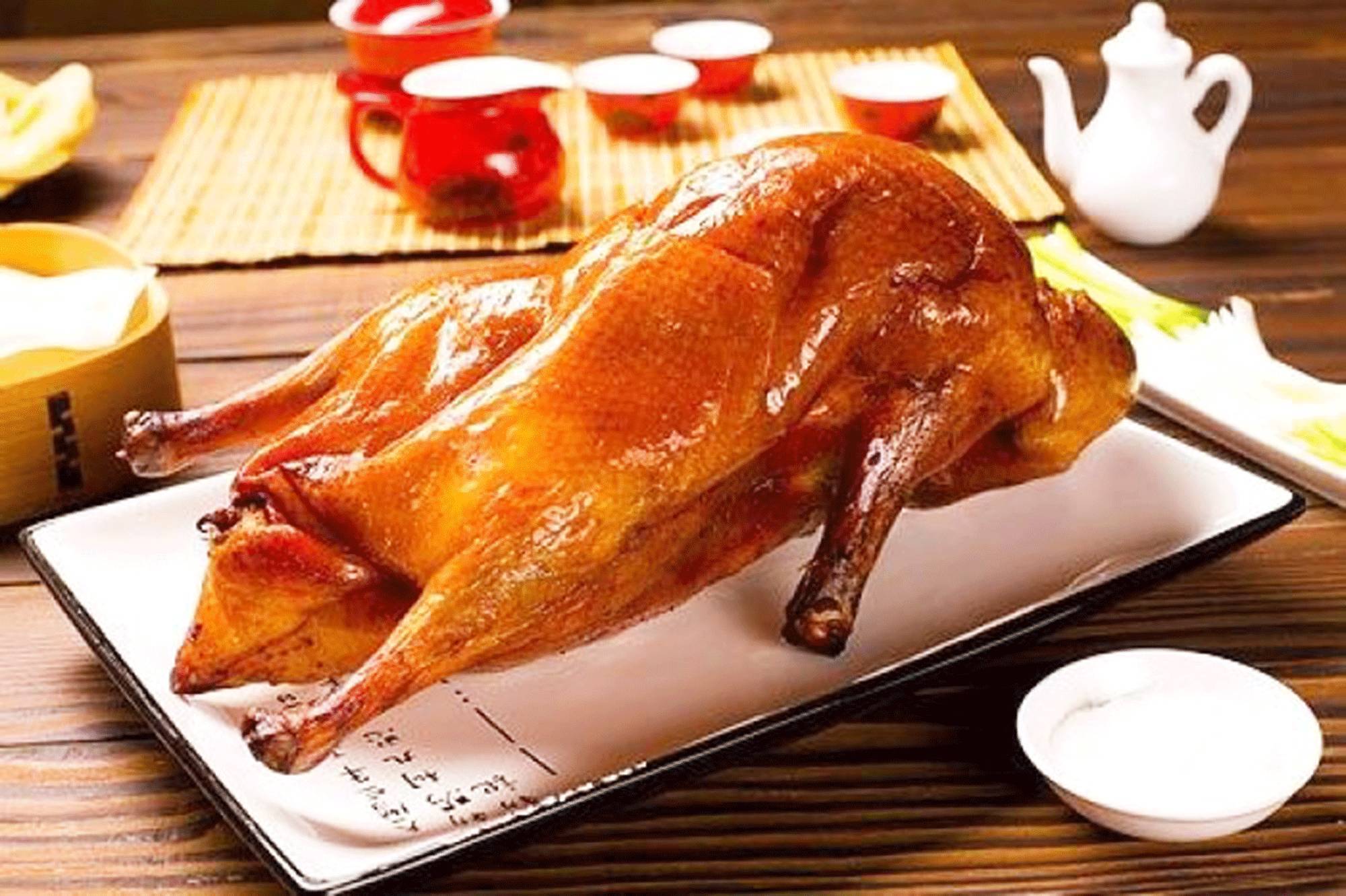 长春烤鸭加盟有哪些好的品牌？富师傅果木炭烤鸭值得关注